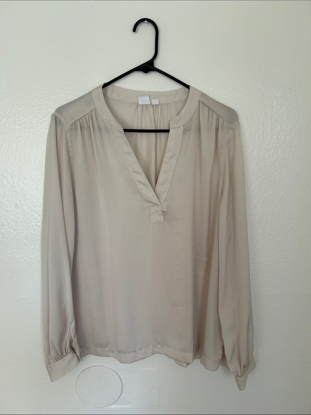 GAP Light Beige Split-Neck Long Sleeve Blouse